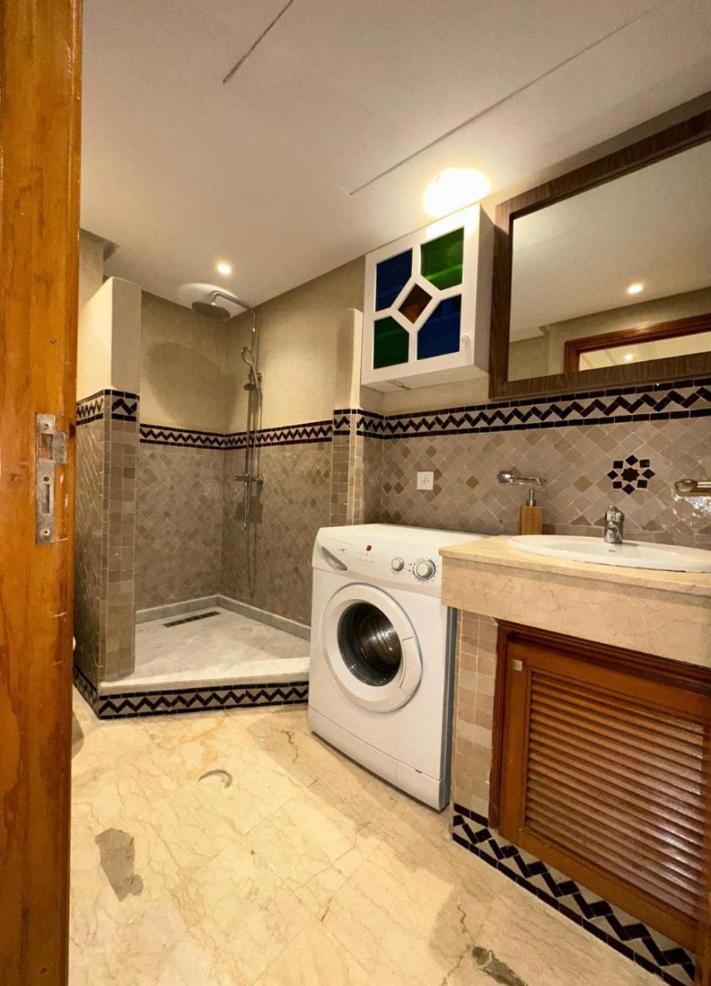 Appartement Moderne En City Center Marrakech-Gueliz 마라케시 외부 사진